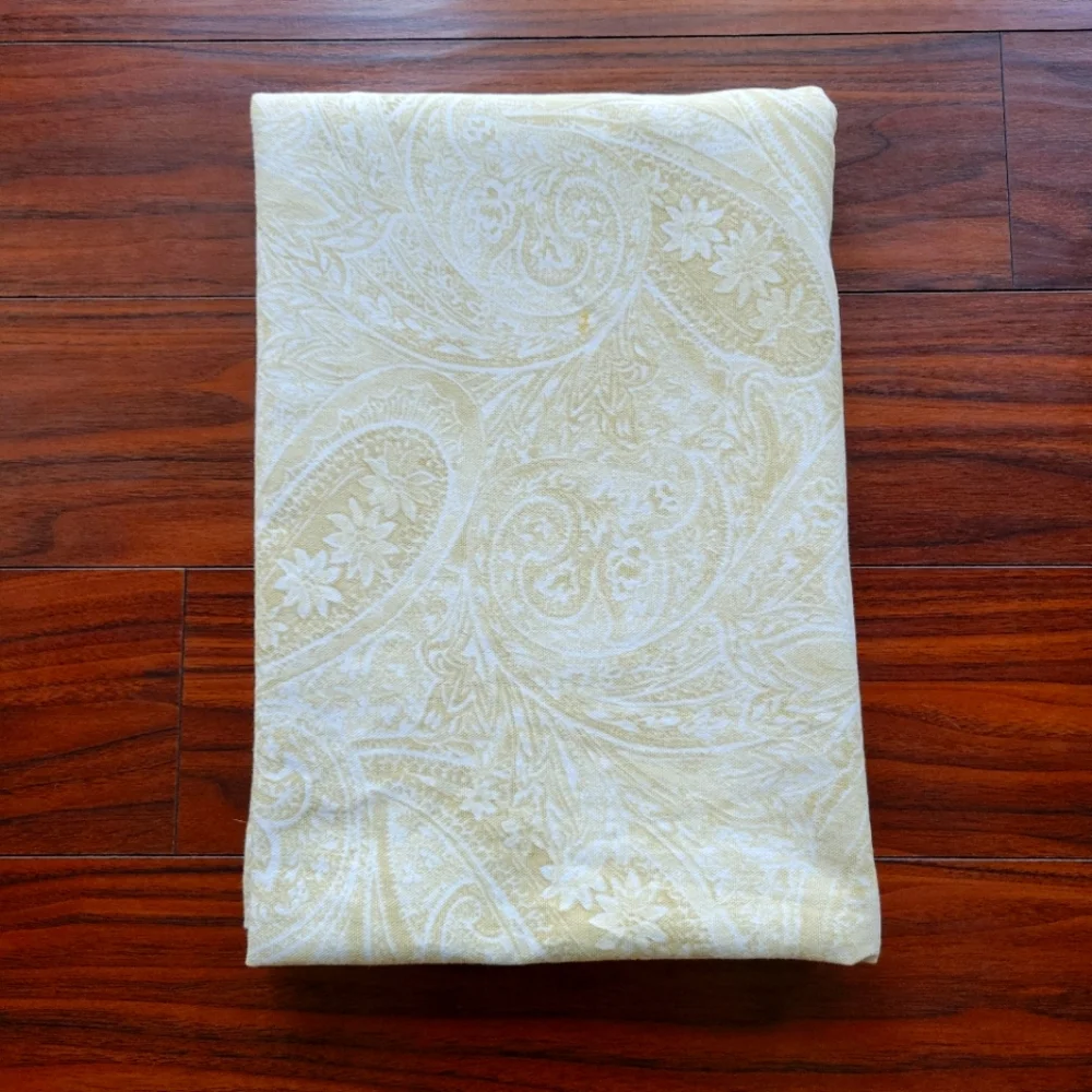 Source Unknown rectangular paisley